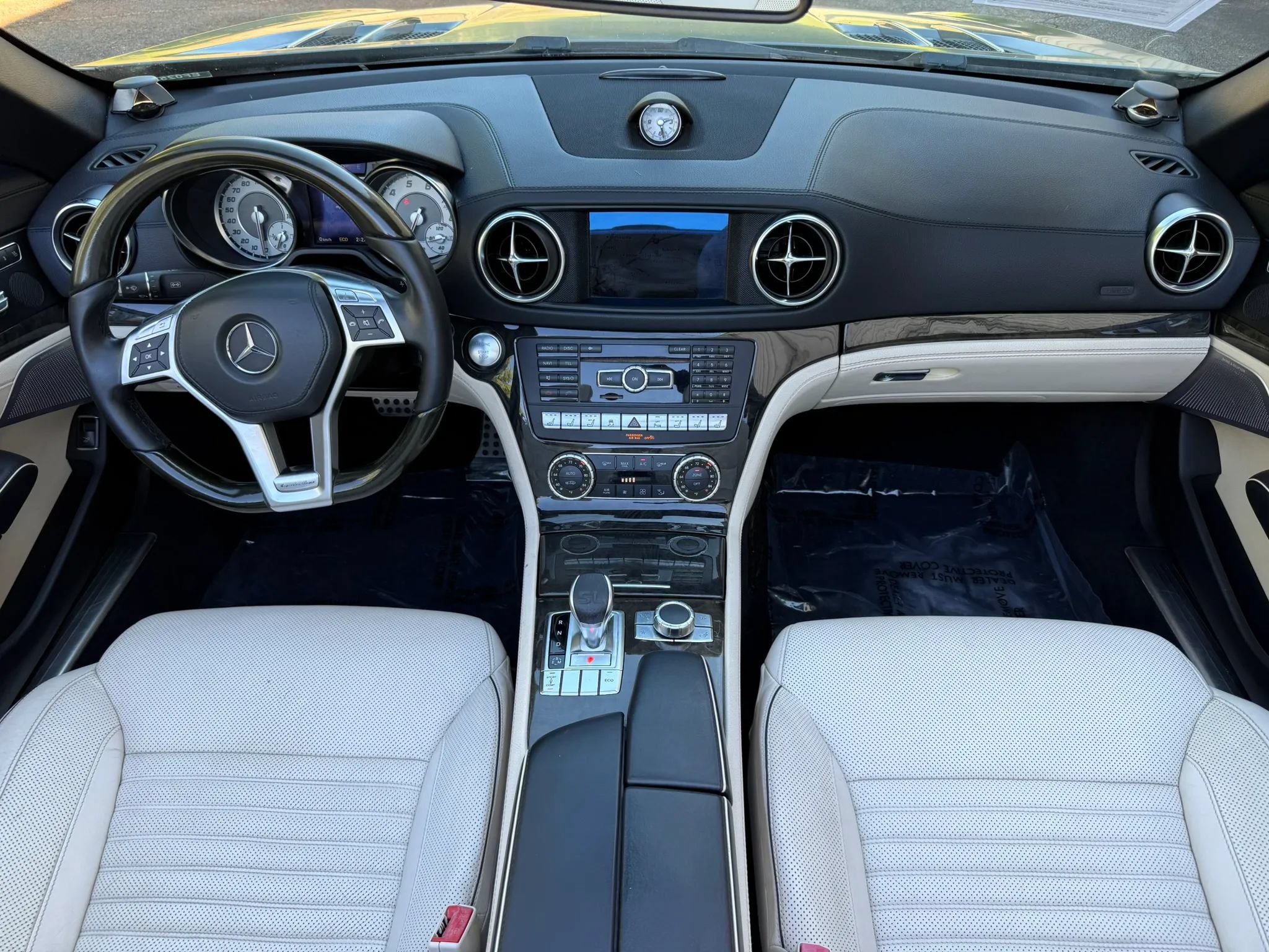 Used 2014 Mercedes-Benz SL 550 w/ Sport Wheel Package image 20
