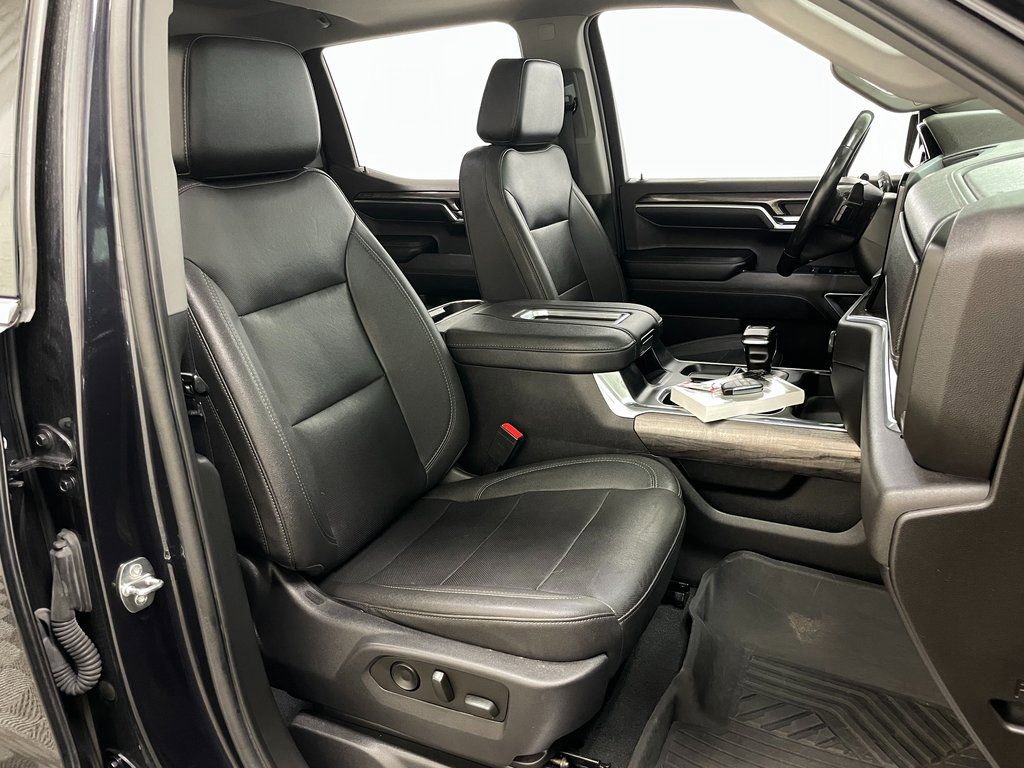 Certified 2022 Chevrolet Silverado 1500 LTZ w/ LTZ Premium Package image 43