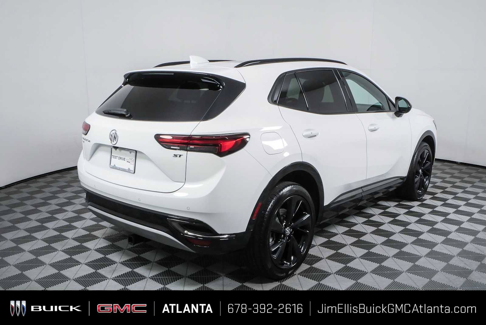 Certified 2023 Buick Envision Essence w/ Sport Touring Package AWD/4WD image 3