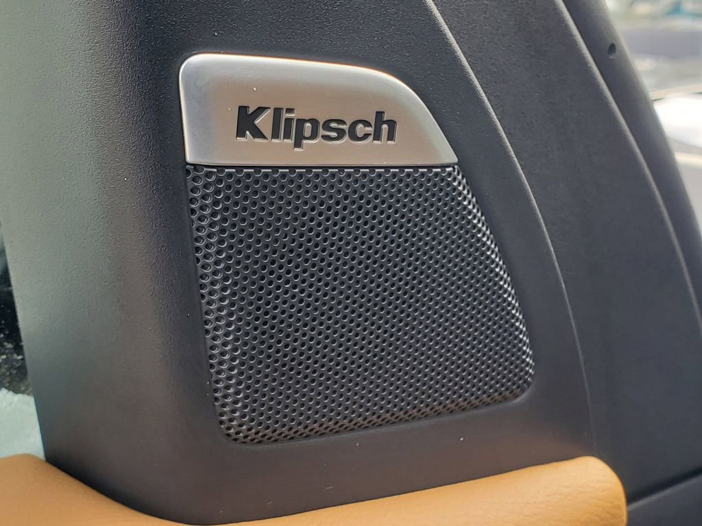 New 2026 Nissan Armada SL w/ Captain's Chari Seat Package image 14