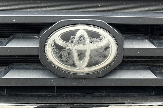 Used 2020 Toyota Tacoma 2WD Double Cab image 13