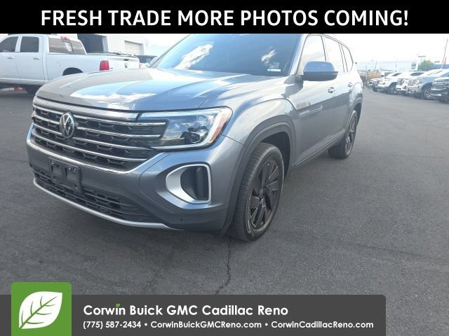 Used 2024 Volkswagen Atlas SE FWD image 1