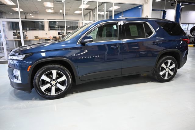 Used 2023 Chevrolet Traverse LT w/ LT Premium Package image 7