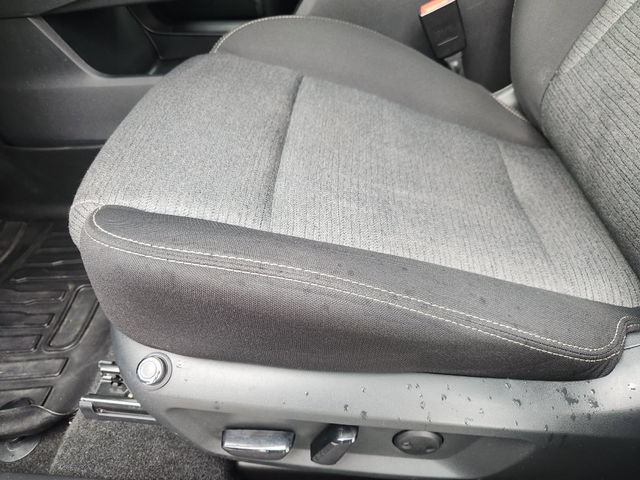 Used 2023 Nissan Rogue SV AWD/4WD image 19