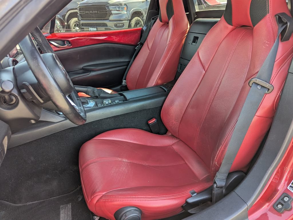 Used 2017 MAZDA MX-5 Miata RF Club w/ Appearance Package RWD image 26