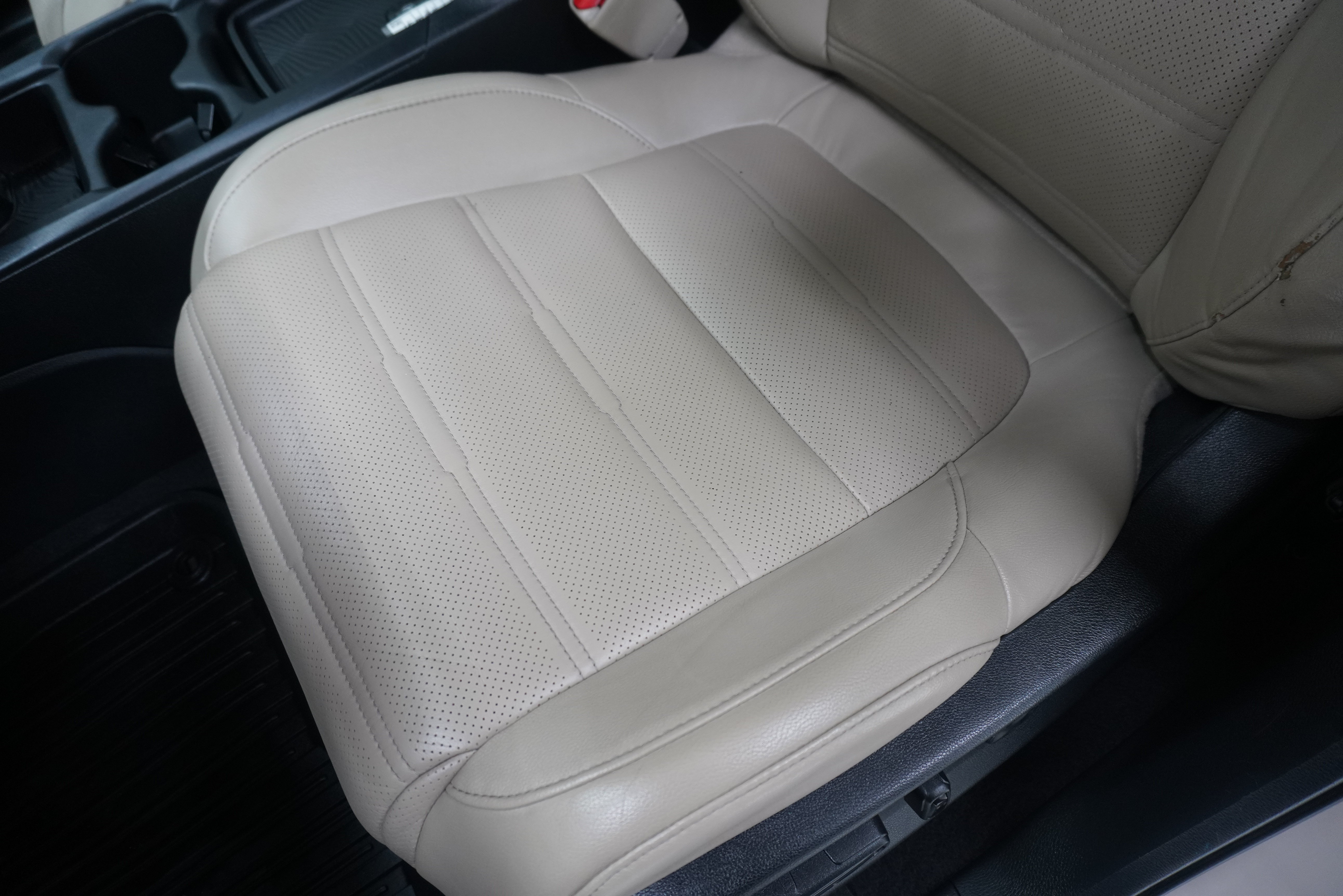 Used 2018 Honda CR-V EX-L image 11