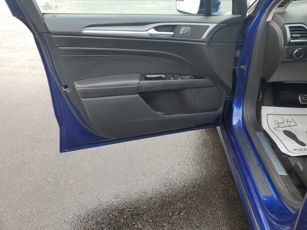 Used 2014 Ford Fusion Titanium image 13