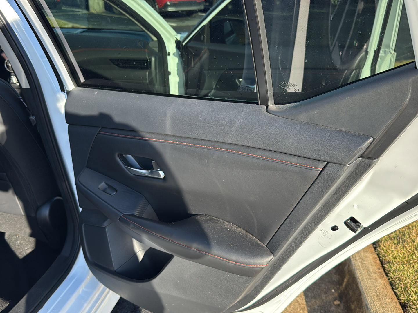 Used 2024 Nissan Sentra SR w/ SR Premium Package image 13