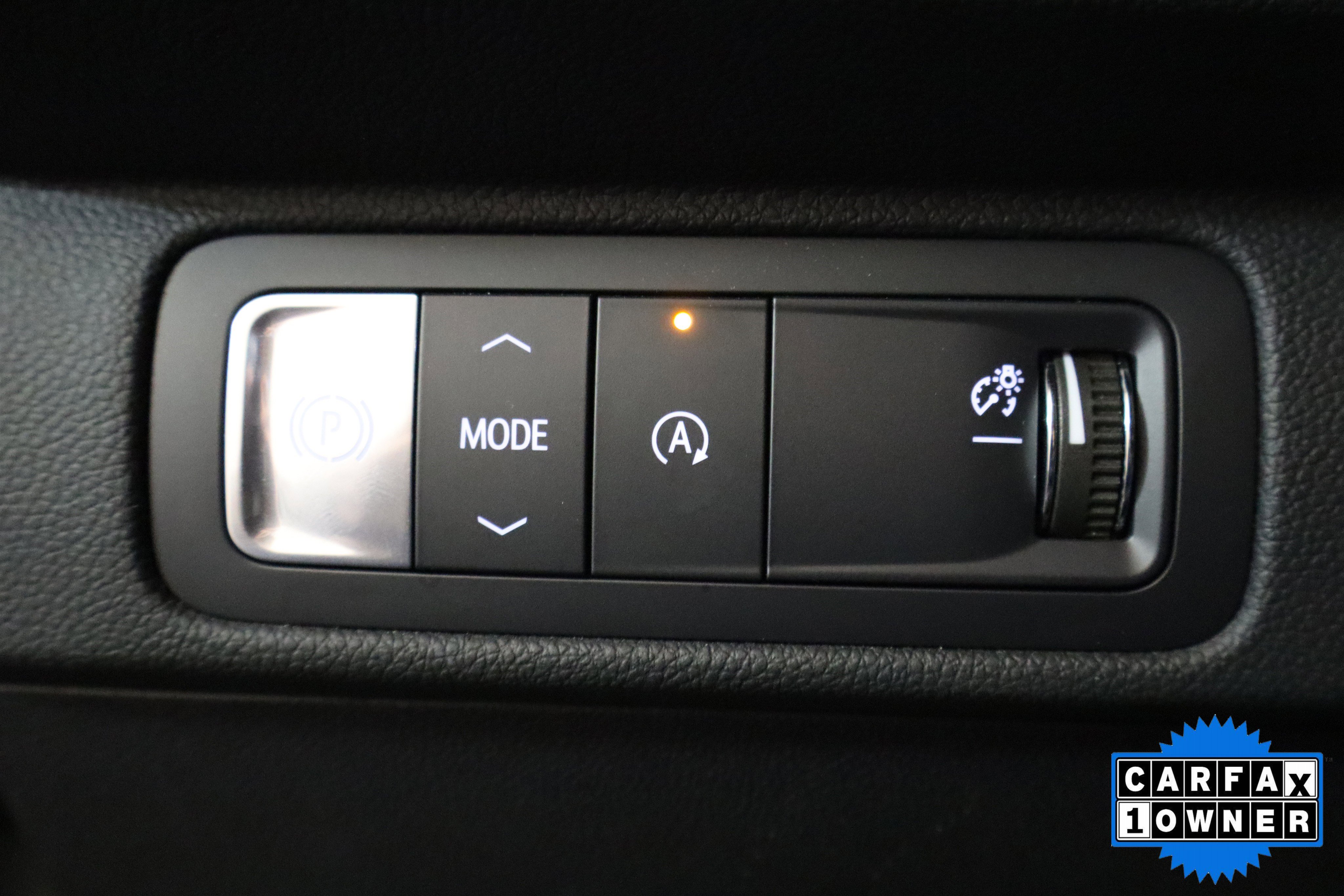 Used 2025 Chevrolet Traverse LT image 33