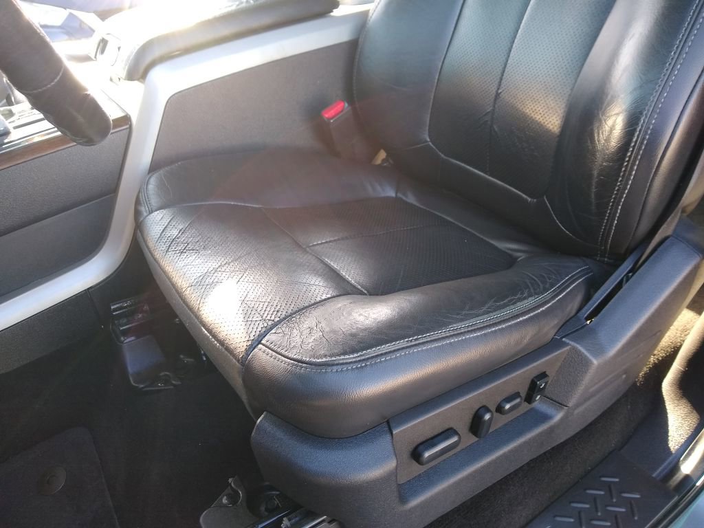 Used 2013 Ford F150 Lariat w/ Luxury Equipment Group image 25