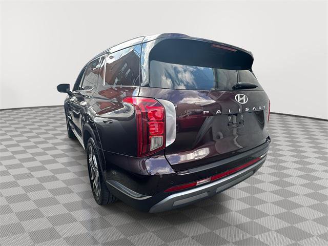 Used 2023 Hyundai Palisade Limited image 4
