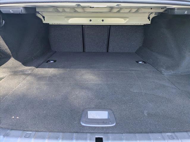 Used 2019 BMW 530e image 6