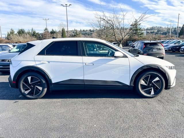 New 2025 Hyundai Ioniq 5 SE image 7
