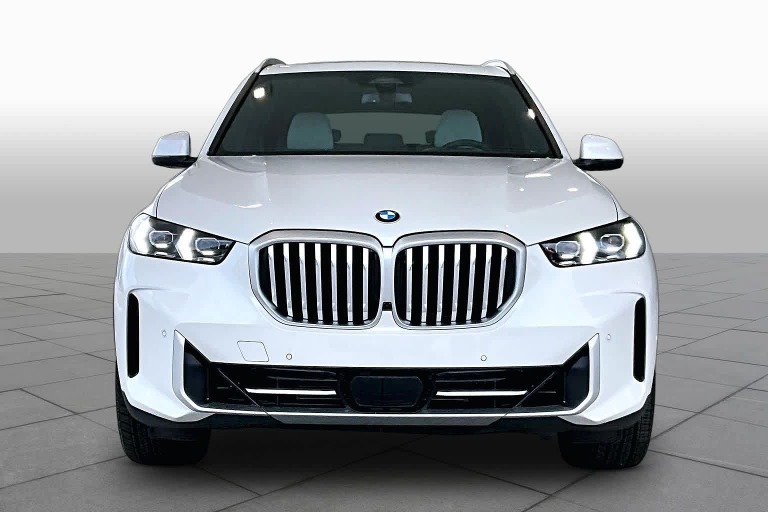 Used 2026 BMW X5 sDrive40i RWD image 3
