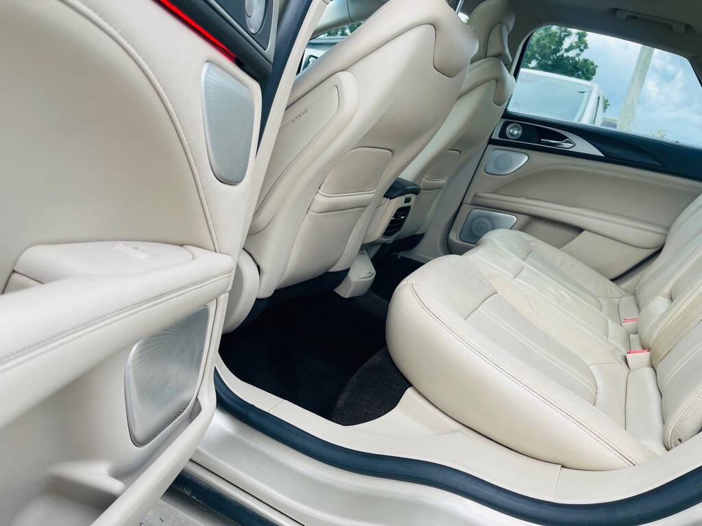 Used 2017 Lincoln MKZ Reserve w/ Luxury Package image 31