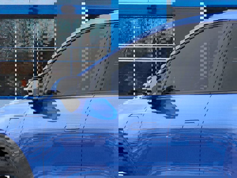 New 2026 Chevrolet Equinox EV LT image 36