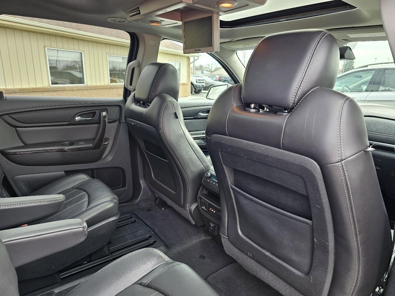 Used 2015 Chevrolet Traverse LTZ AWD/4WD image 24