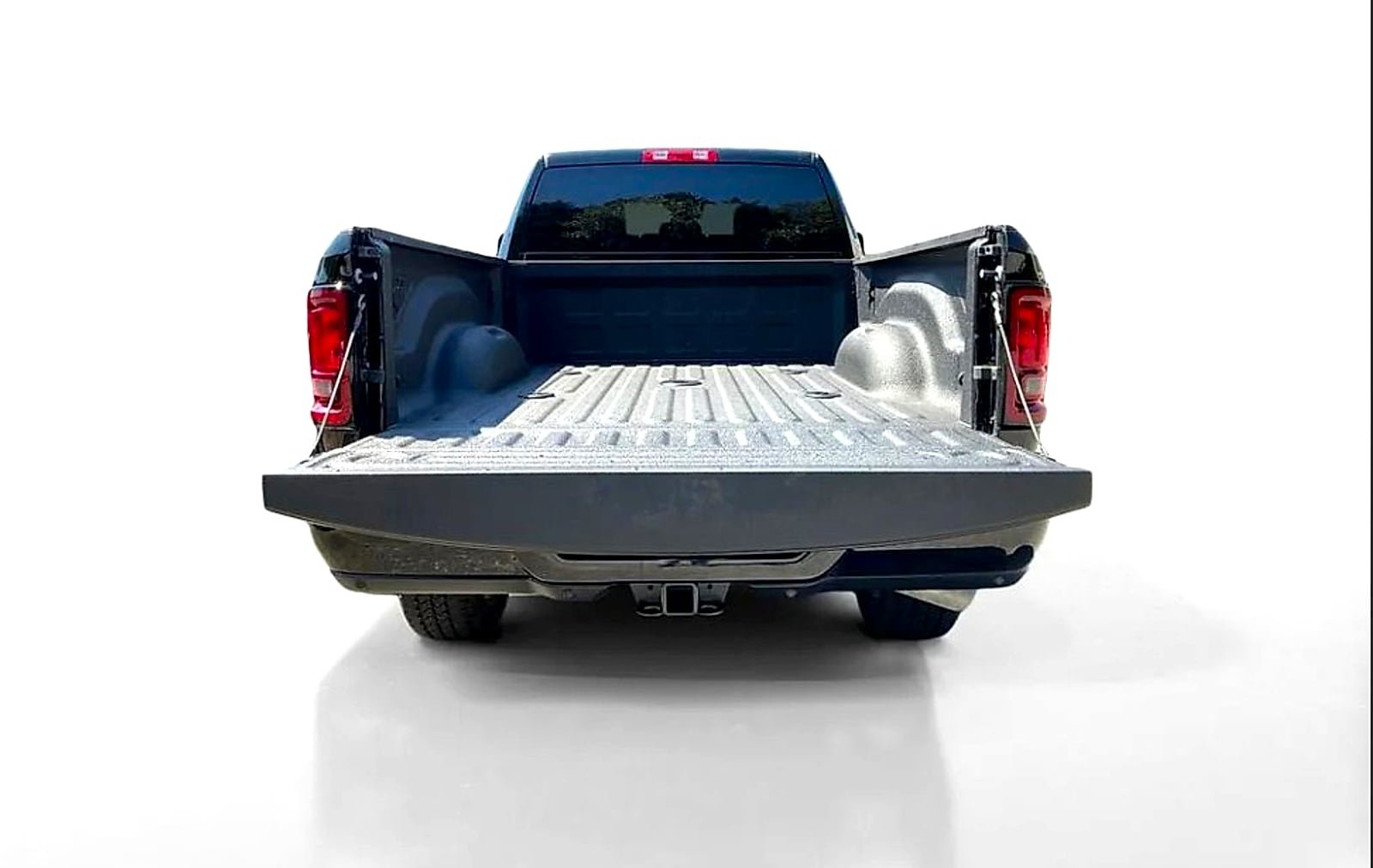 New 2026 RAM 2500 Big Horn AWD/4WD image 17