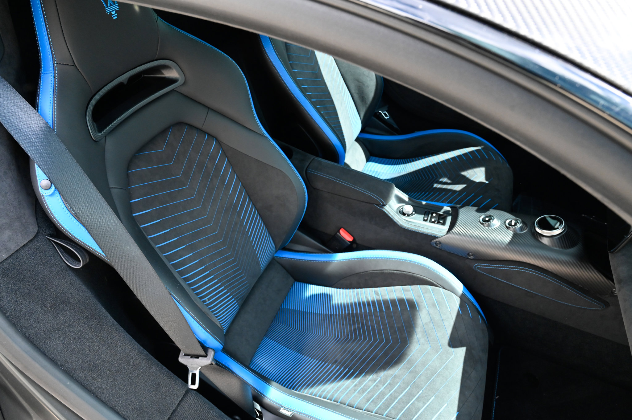 Used 2023 Maserati MC20 Coupe RWD image 51