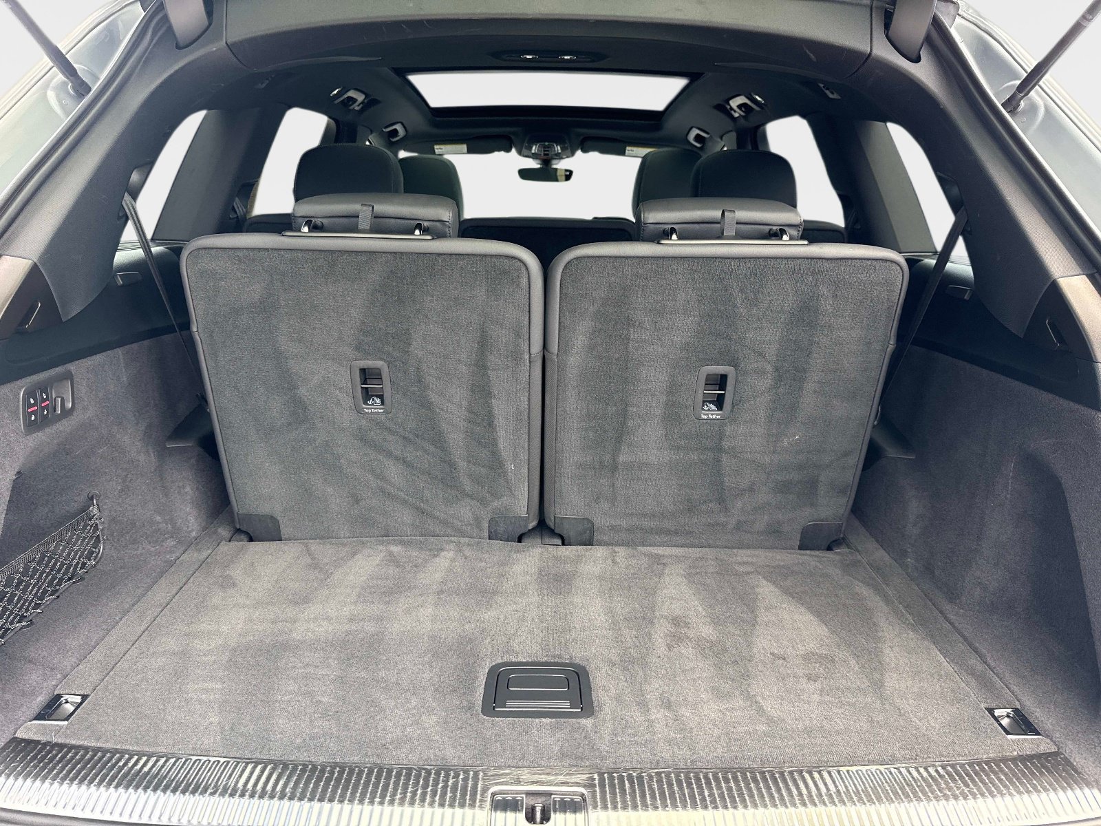 Certified 2025 Audi Q7 3.0T Premium Plus AWD/4WD image 9