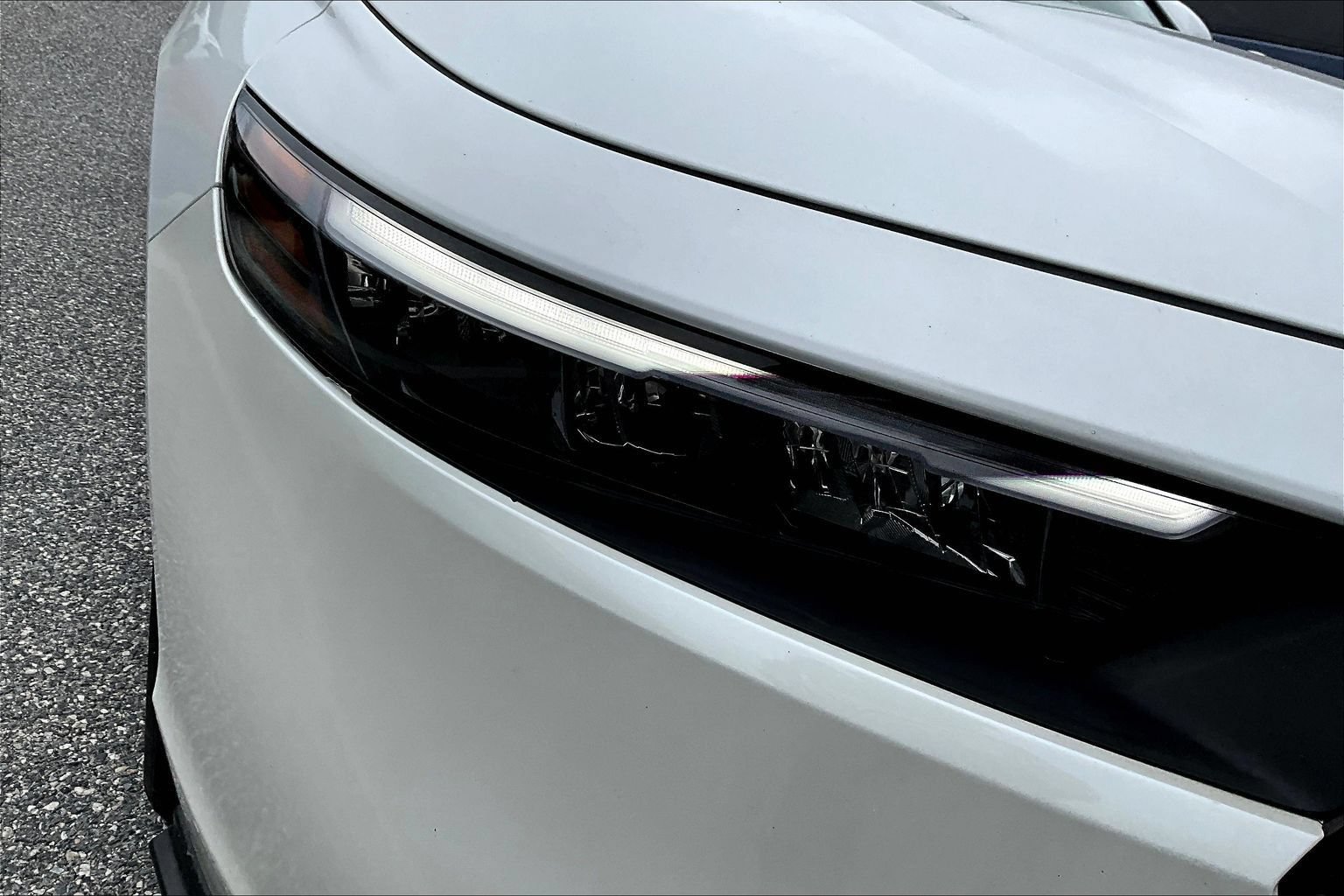 Used 2024 Honda Accord EX image 31