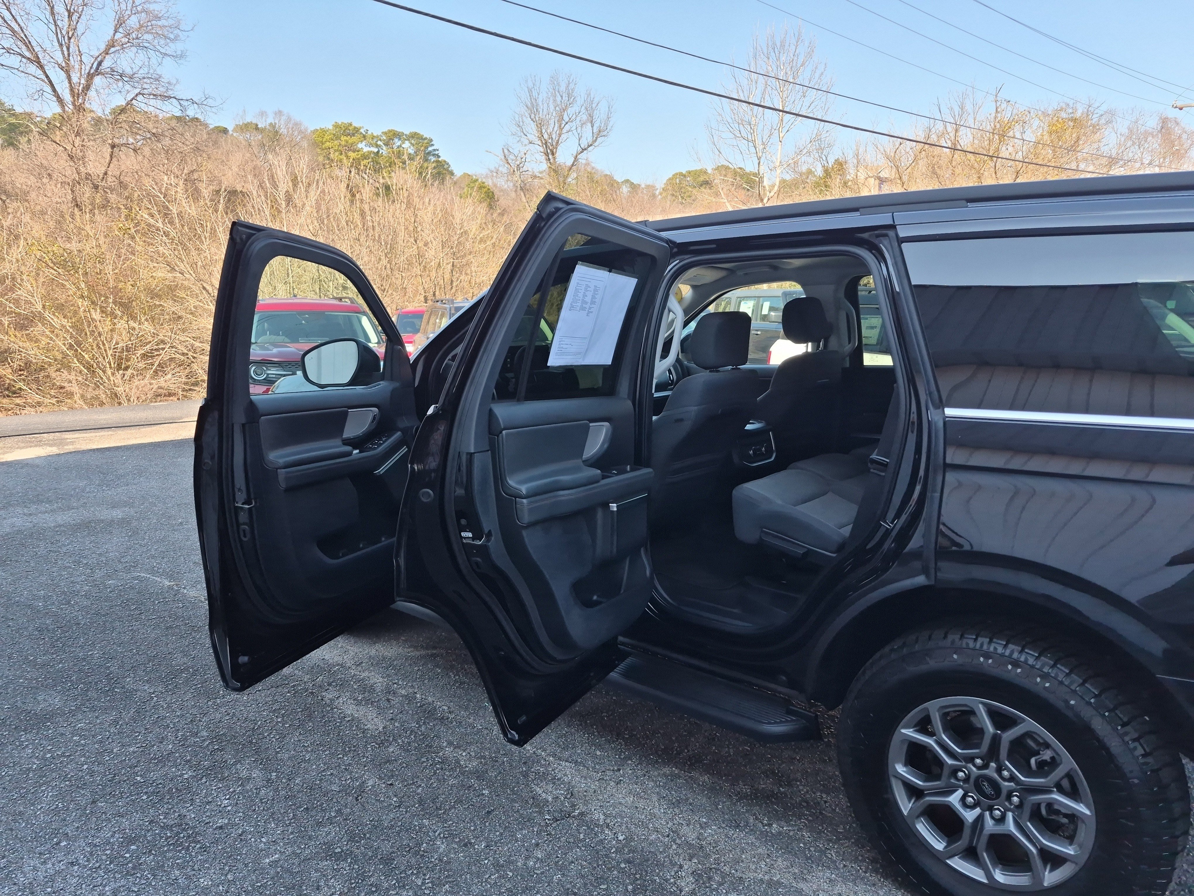 Certified 2025 Ford Expedition Active AWD/4WD image 13