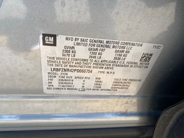 Used 2023 Buick Envision Essence FWD image 39