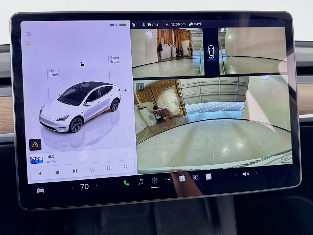 Used 2025 Tesla Model Y Long Range AWD/4WD image 17