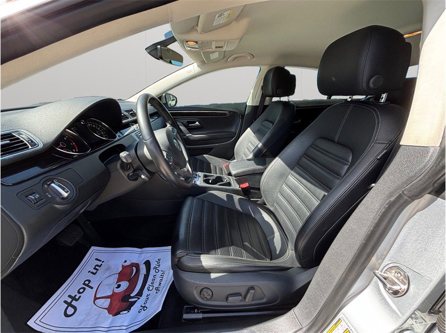 Used 2017 Volkswagen CC Sport image 2