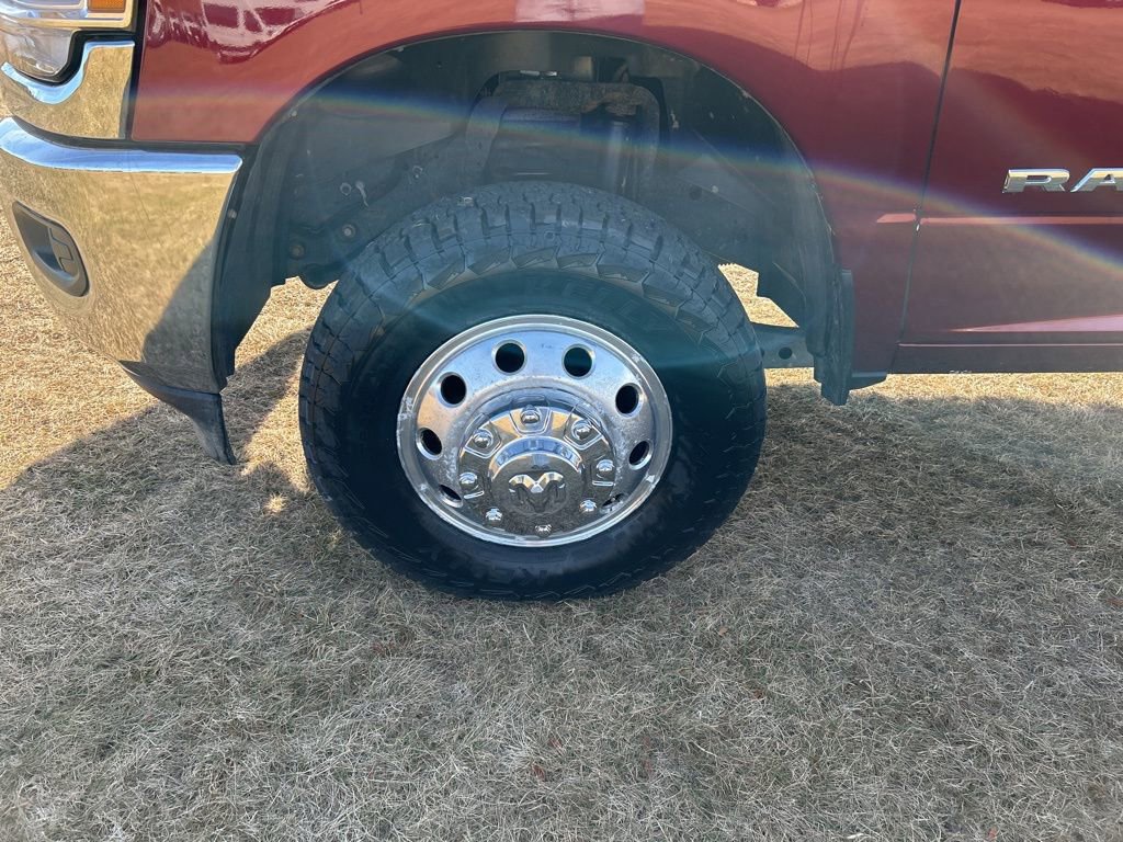 Used 2022 RAM 3500 Big Horn AWD/4WD image 32