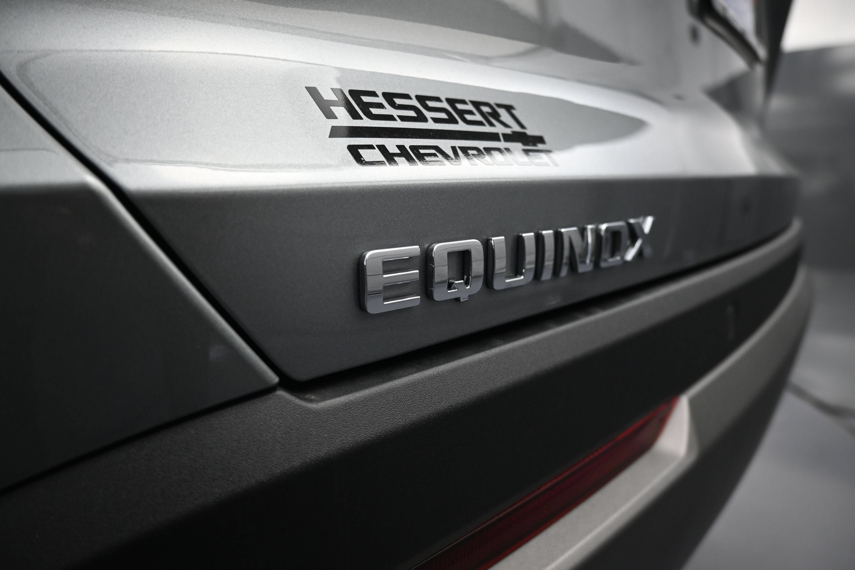 New 2027 Chevrolet Equinox LT w/ Convenience Package II FWD image 37