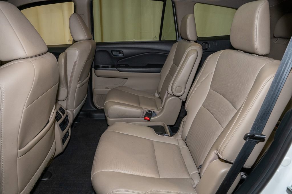 Used 2021 Honda Pilot Elite image 12
