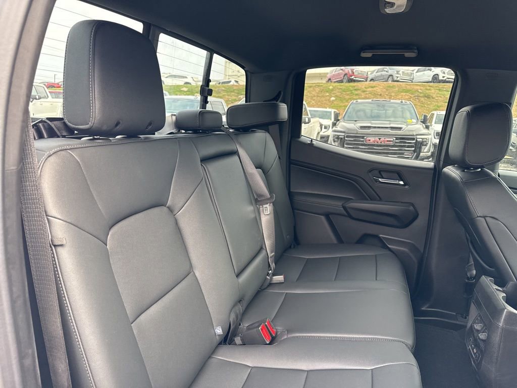 New 2026 GMC Canyon Elevation w/ Convenience Package image 27