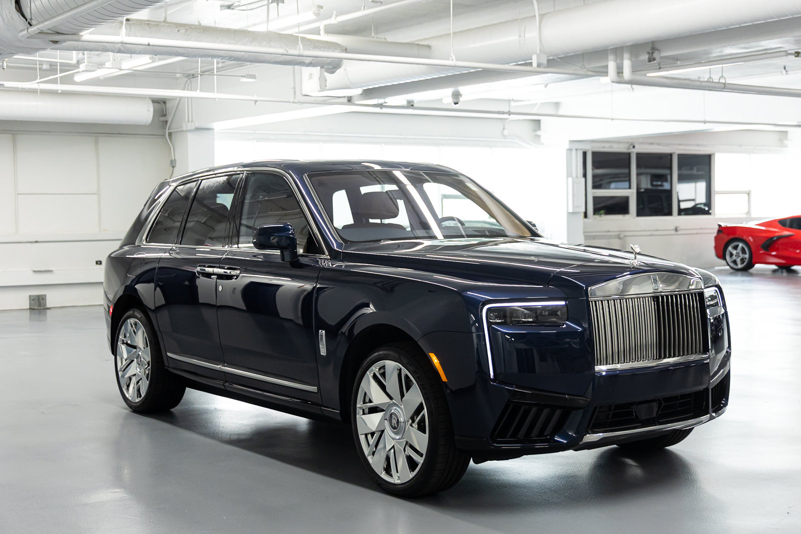 Certified 2025 Rolls-Royce Cullinan AWD/4WD image 7