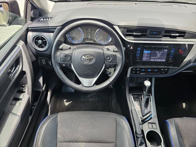 Used 2018 Toyota Corolla SE w/ Protection Package FWD image 5