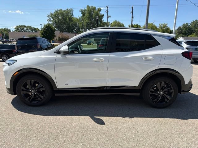 Used 2025 Buick Encore GX Sport Touring w/ Comfort Package FWD image 6