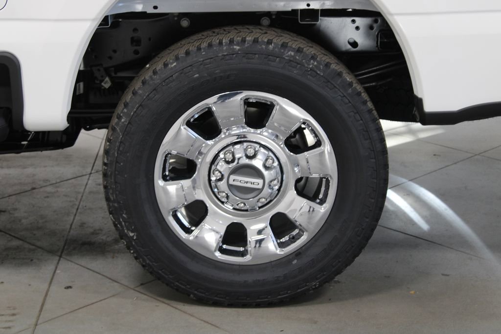 New 2026 Ford F250 Lariat w/ Chrome Package image 21