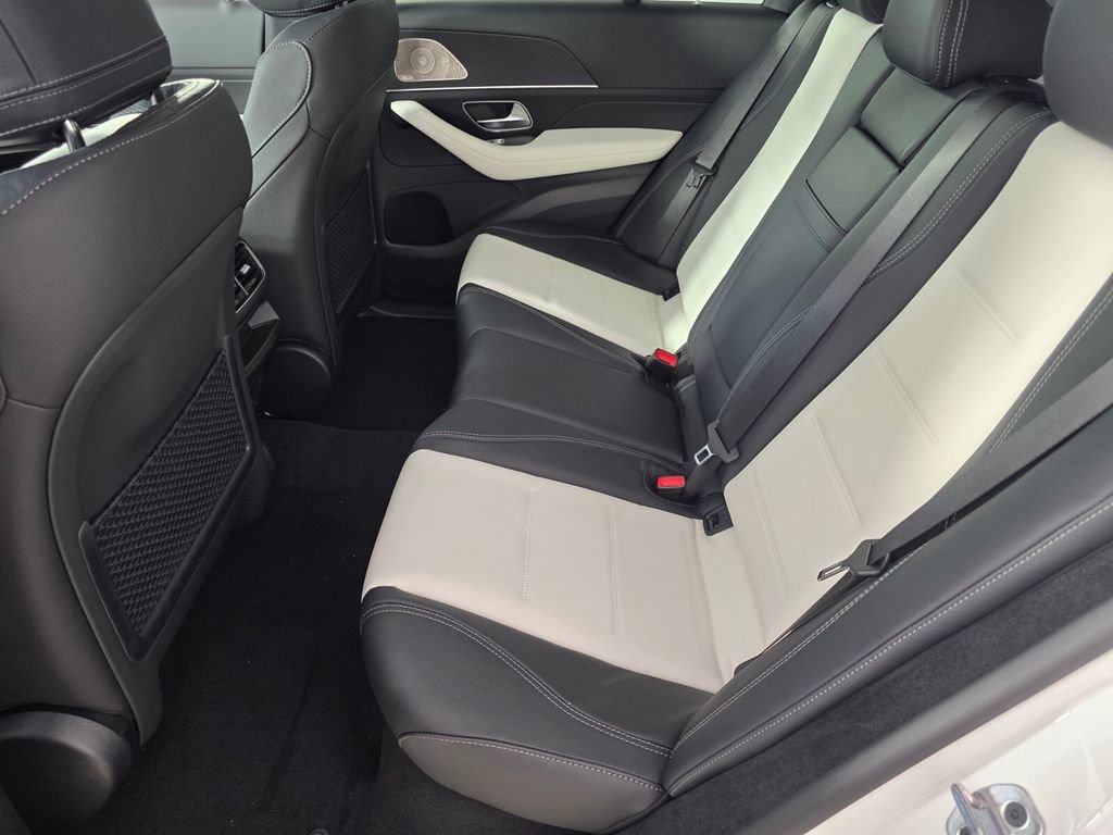 New 2026 Mercedes-Benz GLE 450 4MATIC image 11