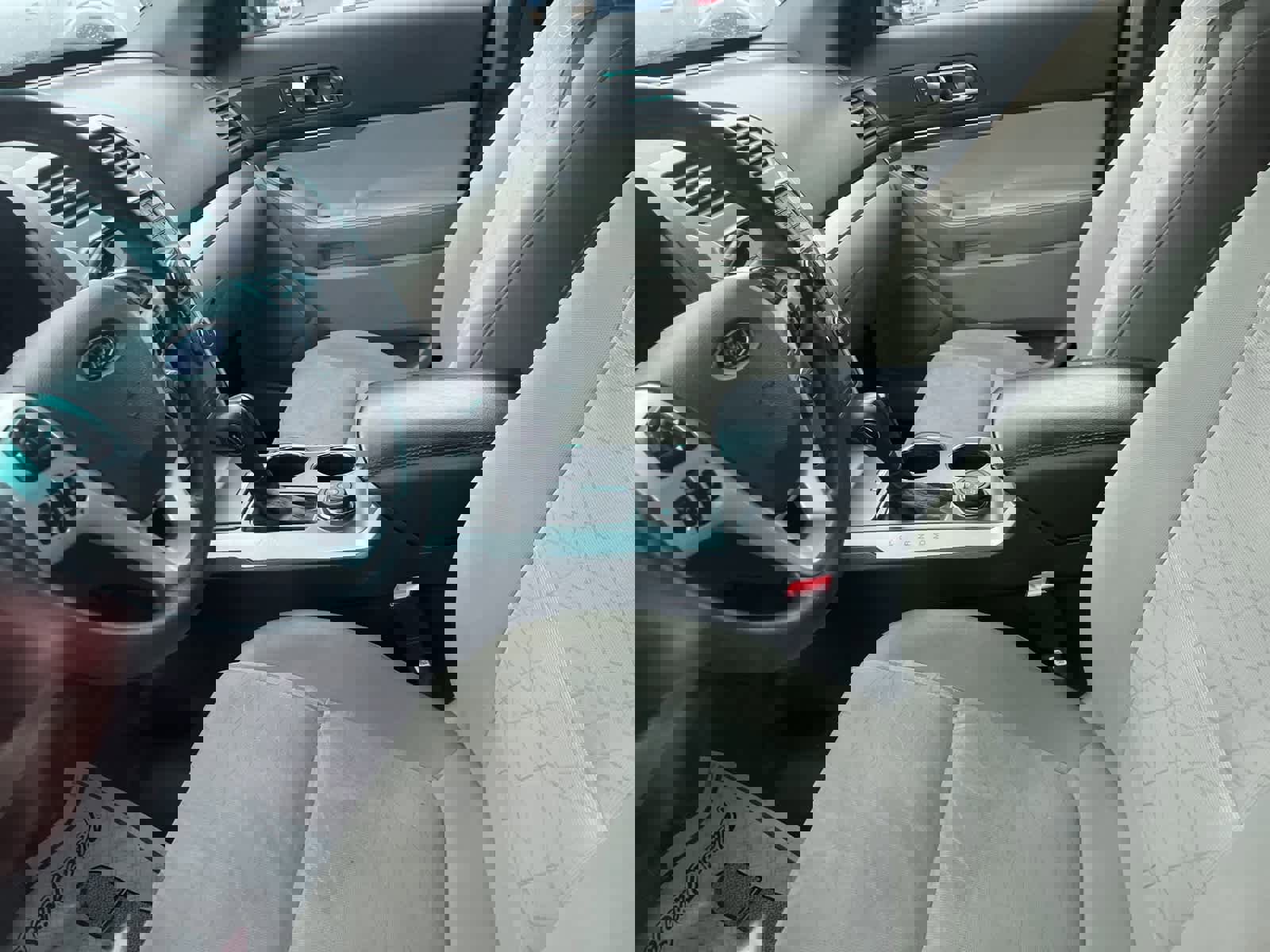 Used 2013 Ford Explorer 4WD w/ Class III Trailer Tow Pkg image 28