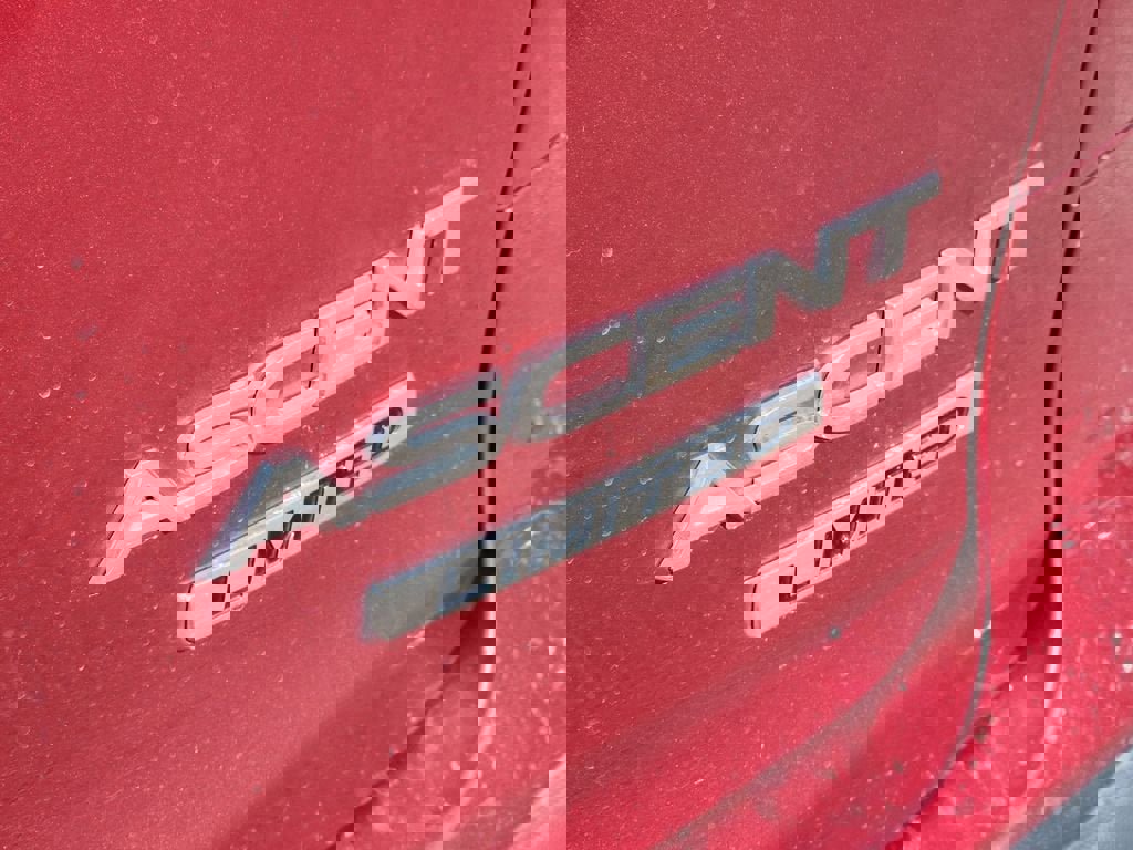 Used 2023 Subaru Ascent Limited w/ Technology Package image 17