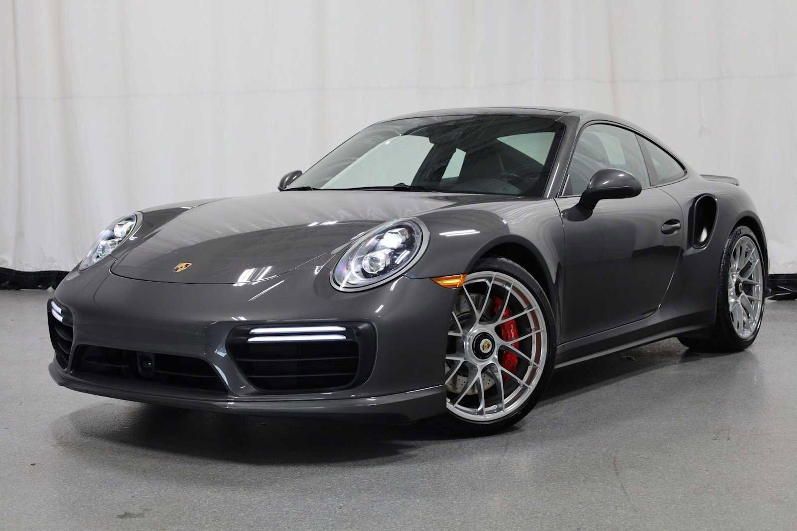 Used 2019 Porsche 911 Turbo image 1
