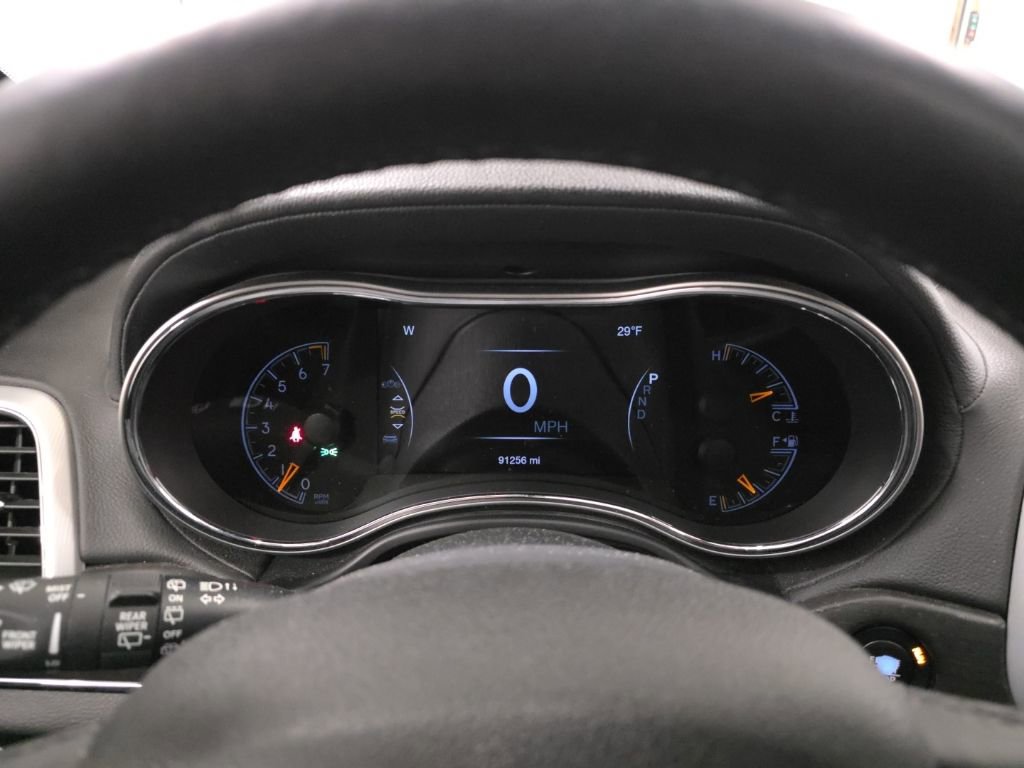 Used 2018 Jeep Grand Cherokee Limited image 17