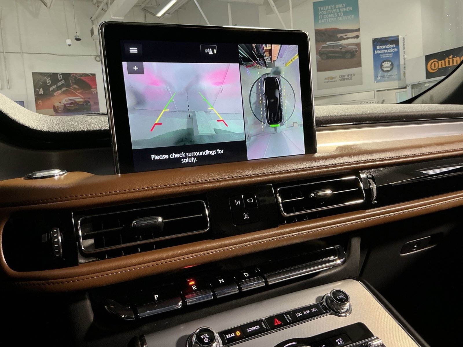 Used 2023 Lincoln Aviator Reserve w/ Elements Package Plus image 27