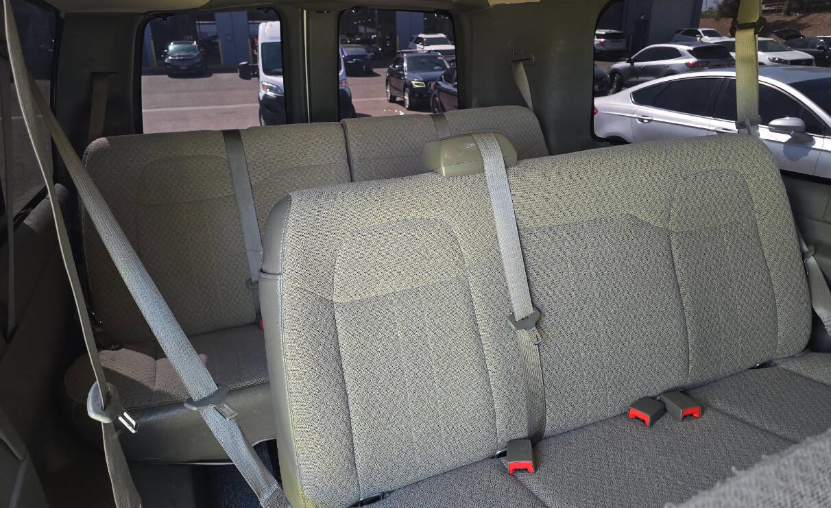 Used 2013 Chevrolet Express 2500 LS w/ Power Package RWD image 11