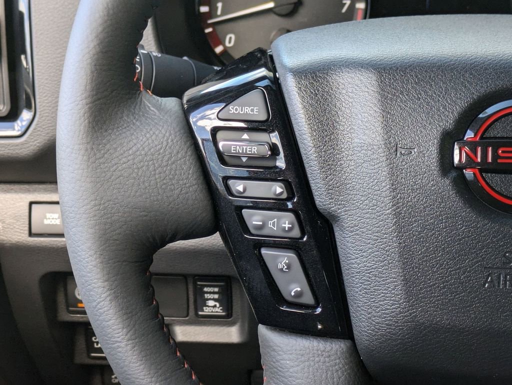 New 2026 Nissan Frontier PRO-4X w/ Pro-4x Convenience Package image 11