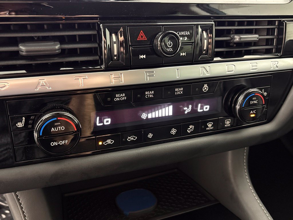 New 2026 Nissan Pathfinder SL FWD image 39