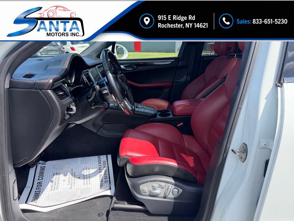 Used 2017 Porsche Macan Turbo AWD/4WD image 7