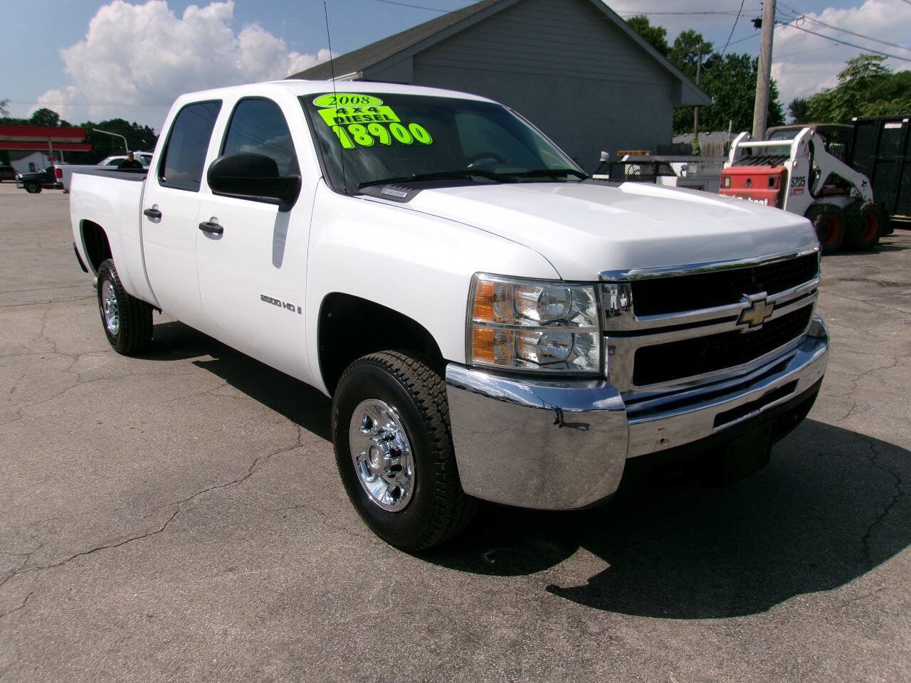 Used 2008 Chevrolet Silverado 2500 W/T AWD/4WD image 2