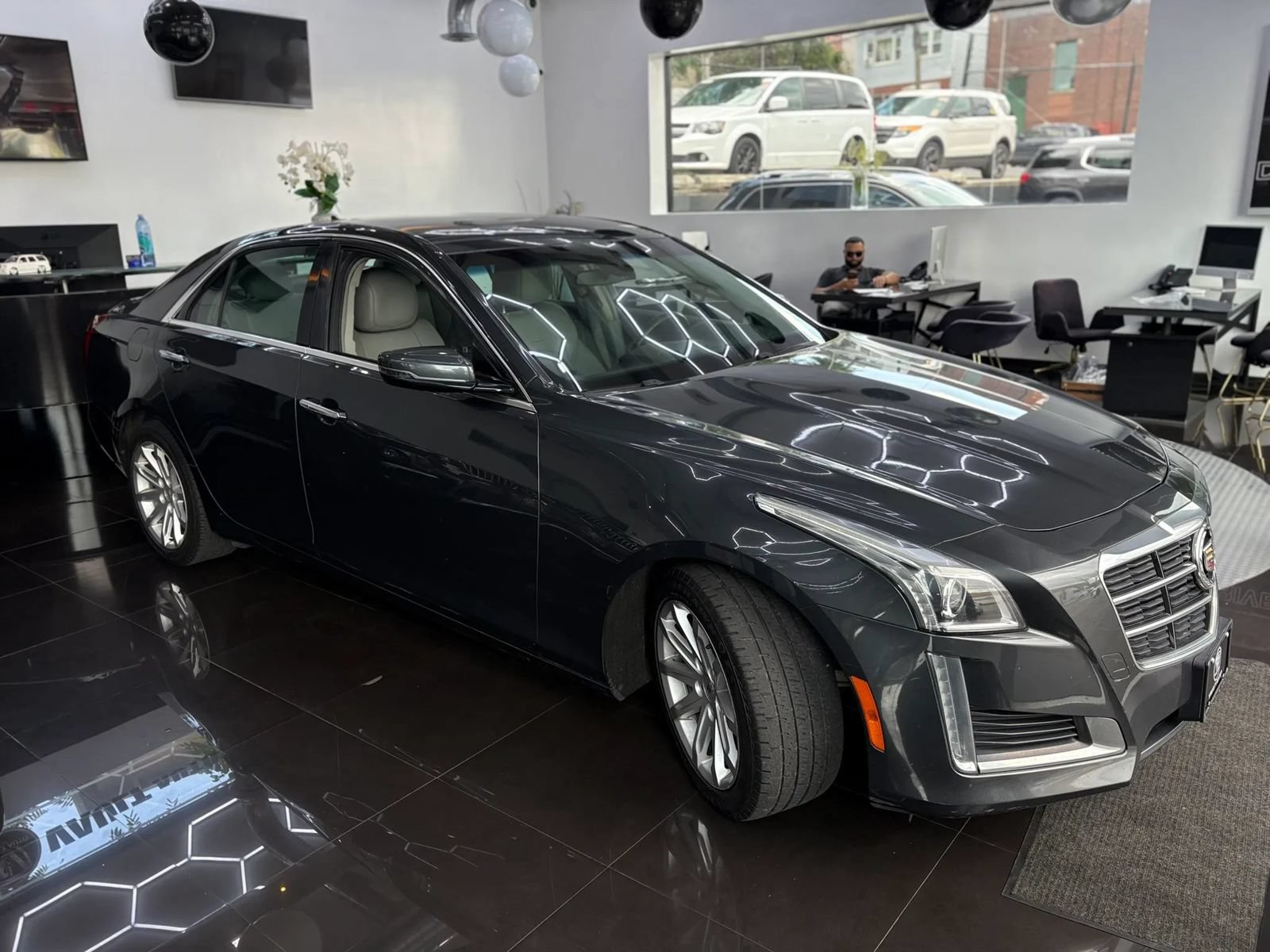 Used 2014 Cadillac CTS Sedan RWD image 3