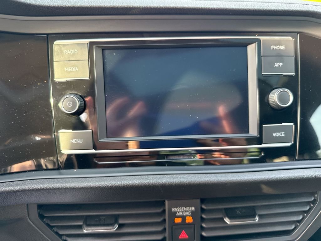 Used 2023 Volkswagen Jetta SE w/ Panoramic Sunroof Package FWD image 12